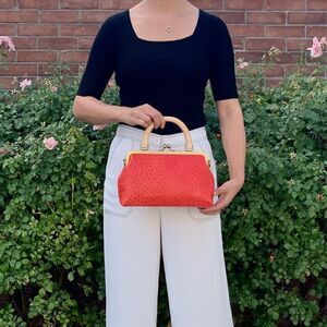 Handmade Genuine Ostrich Textured Cowhide, Wood Handle Kisslock Metal Frame Bag